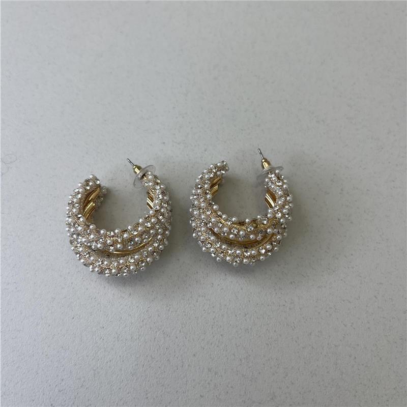 orecchino con perle glam